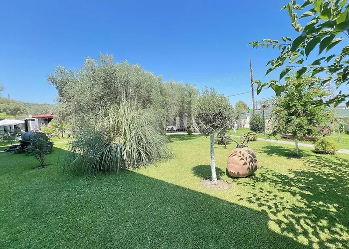 Apartments Alexandros