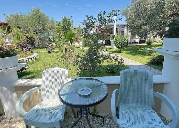 Apartments Alexandros