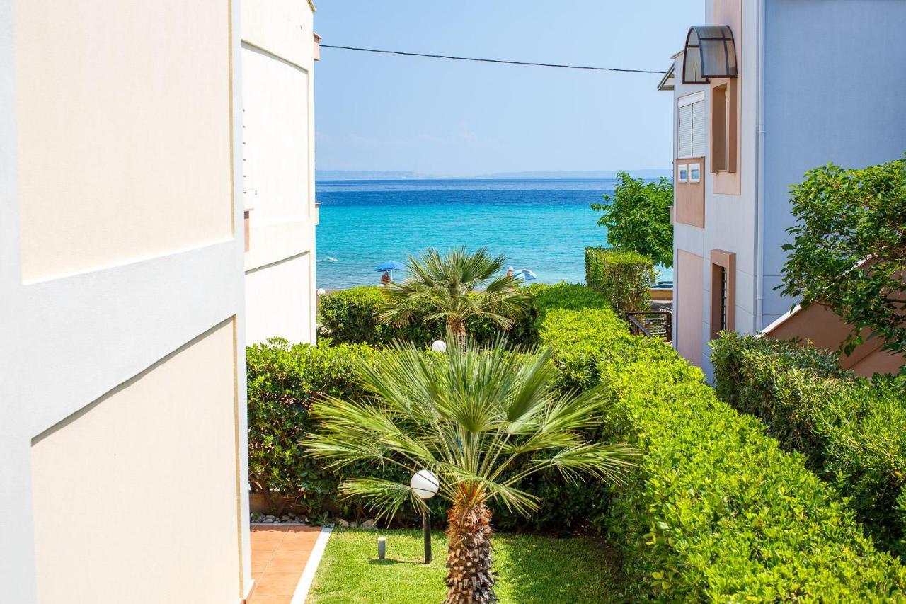 Alexandros Apartment Polychrono